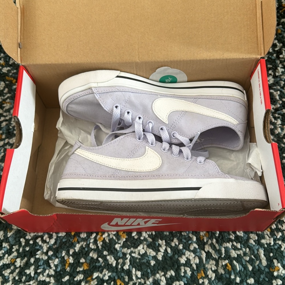WMNS Nike Court Legacy CNVS